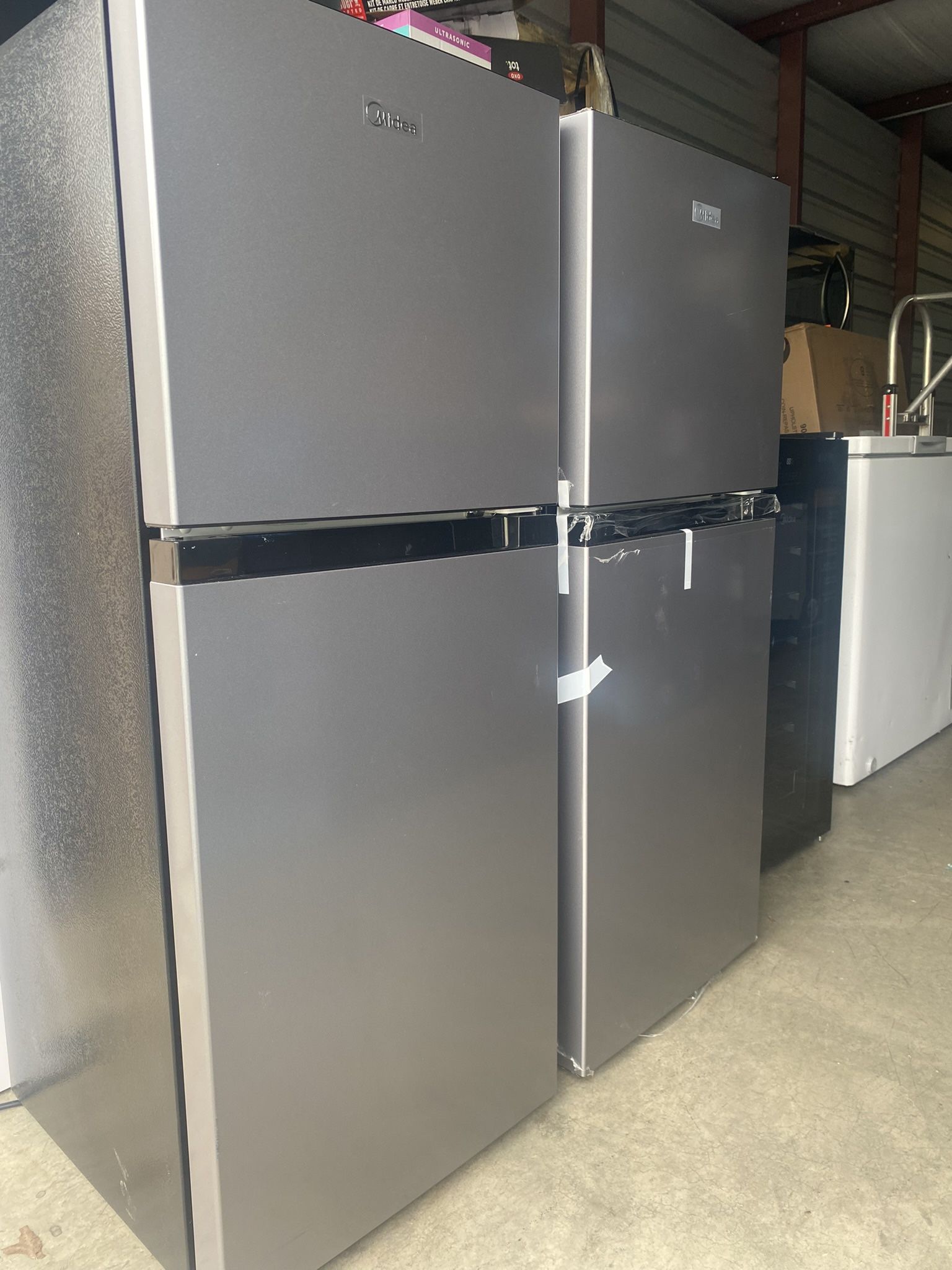 Midea Compact Refrigerator, 2Door, 4.5 cu ft, Black and Silver for