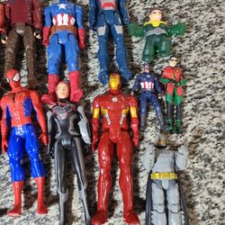 13 Superhero Action Figures