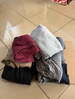 (10) Women Sweat Shirts & Hoodies ( Medium ) …