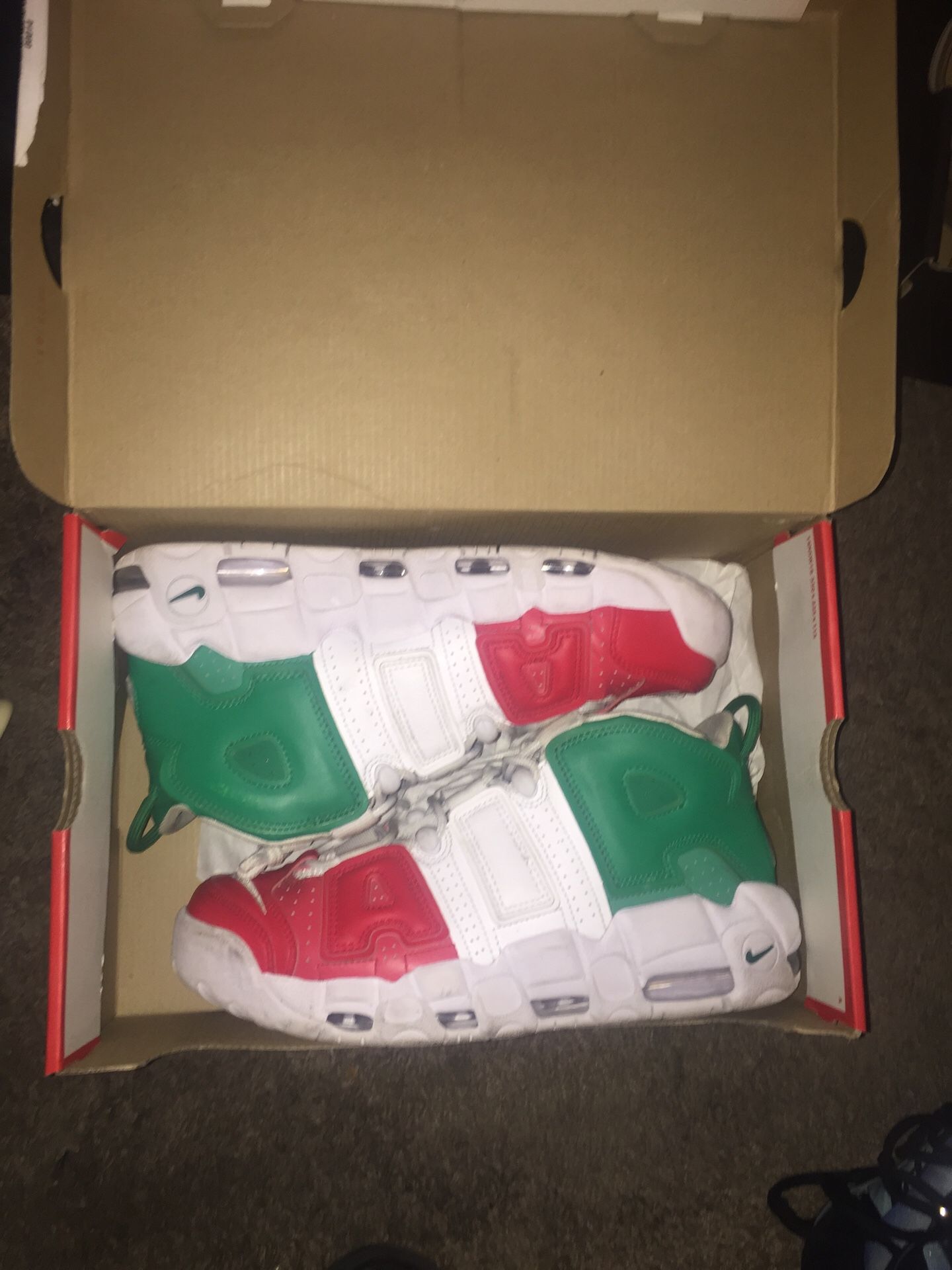 Uptempos sz 9