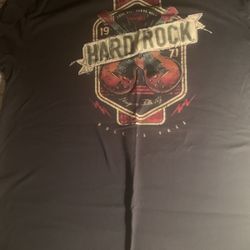 Hard Rock Cafe Shirt
