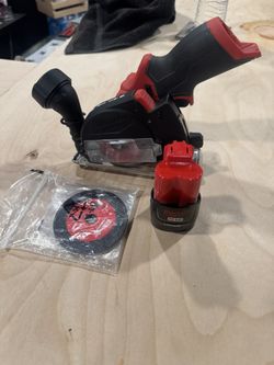 Milwaukee M12 Cut Off Saw
