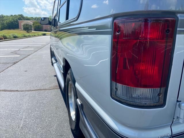 2002 Ford E-150