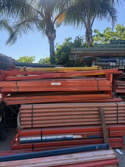 Used pallet racks