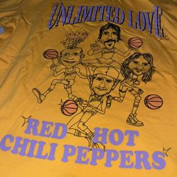 XL Red Hot Chili Peppers / Lakers T Shirt