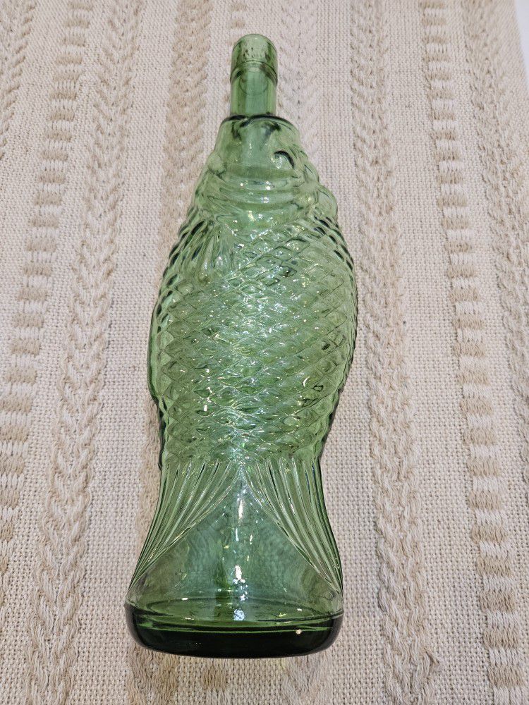 VINTAGE ITALIAN GREEN GLASS FISH SHAPED WINE BOTTLE ANTINORI DECANTER 13" tall 