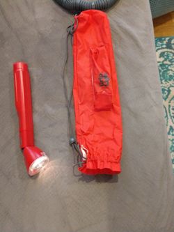 Grip Light flashlight w carry bag