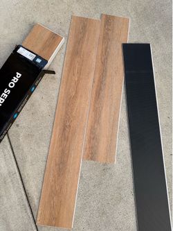 Lvp Flooring Have 480sqft   (1.50$ Per Sqft) PRICE FIRM