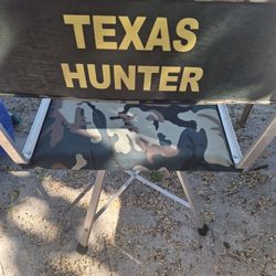 TEXAS HUNTING CHAIR ROTATES