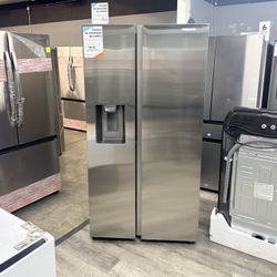 😍SAMSUNG STAINLESS STEEL SIDE BY SIDE REFRIGERATOR WITH ICE MAKER AND WATER DISPENSER😍