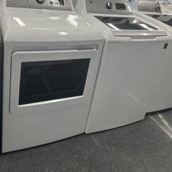 GE WASHER AND DRYER