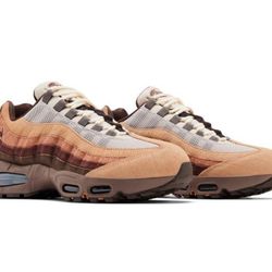 Nike Air Max 95 x Oregon Big Bubble Ducks Of A Feather Lumber Yard