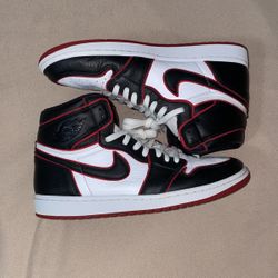 Jordan 1 bloodlines size 10.5