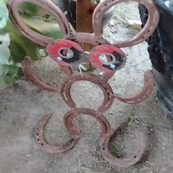 Horse Shoe Rabbit 