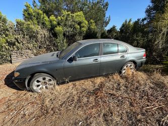 2002 BMW 745i