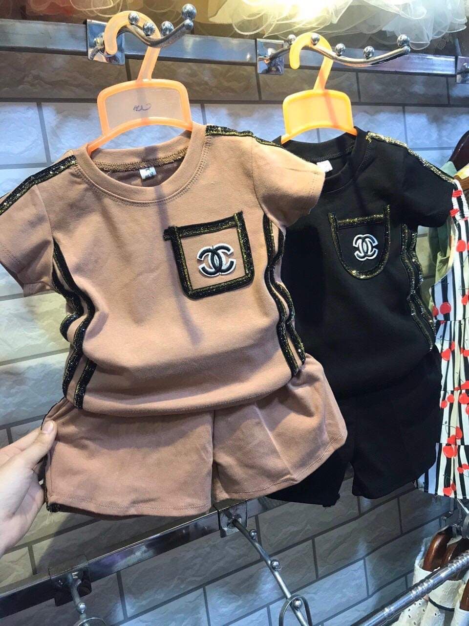 Kid’s clothes