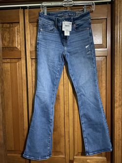 Nwt women’s size 2short American eagle jeans