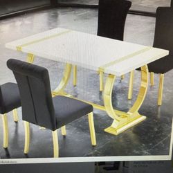 5 Piece Dining Set On Sale