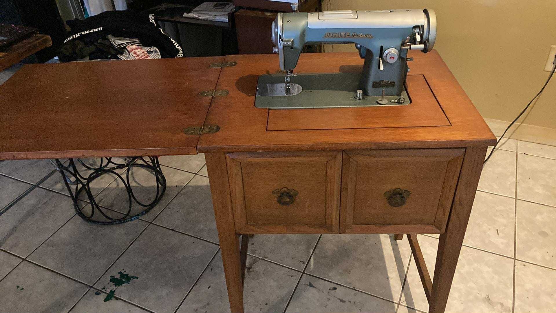 Sewing Machine