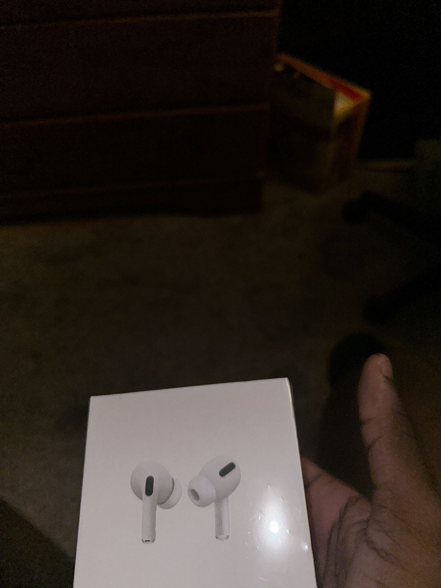 AirPods Pro (SEALED IN BOX)