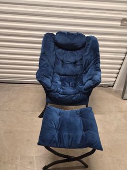 ​Navy Blue Velvet Lounge Chair with Matching Ottoman – Super Comfy Accent Chair