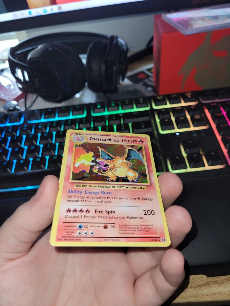 Charizard 11/108 pokemon card