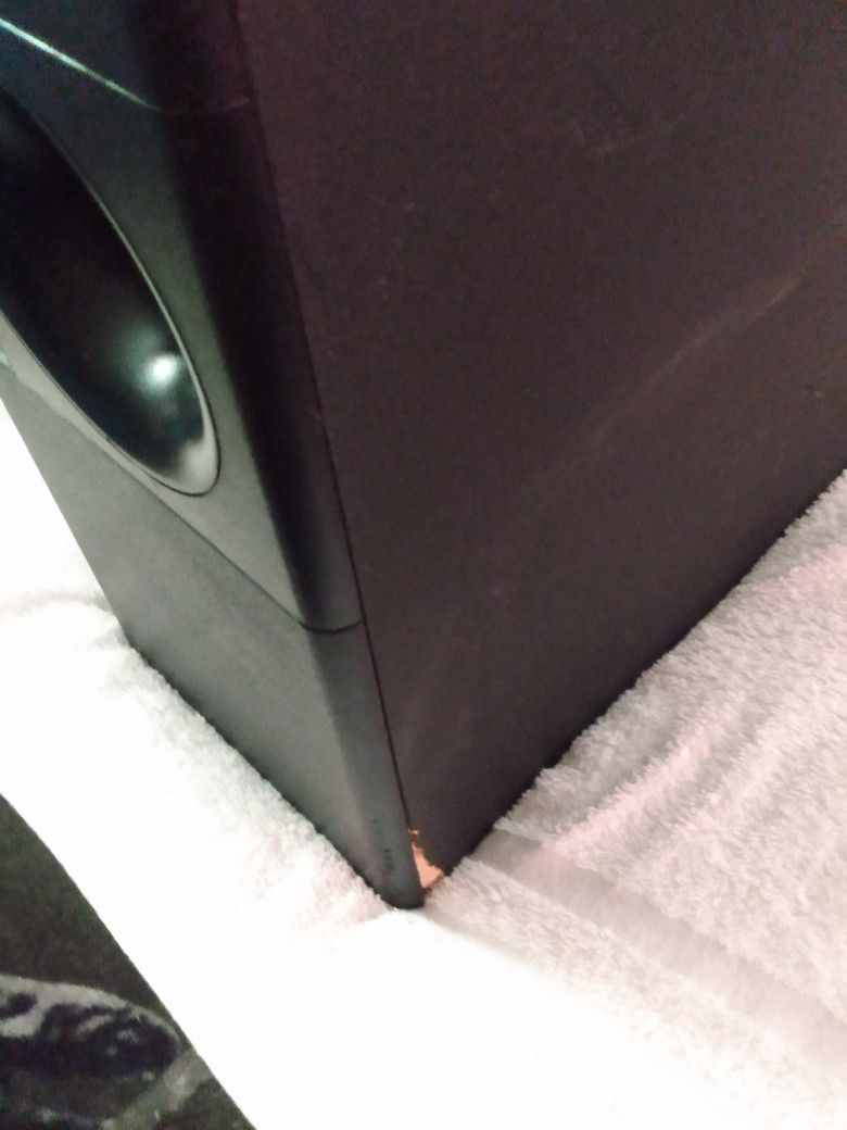 BOSE-AcoustiMass 10 Home Theater Speaker System