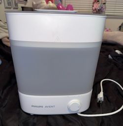 Bottle sterilizer free with a purchase