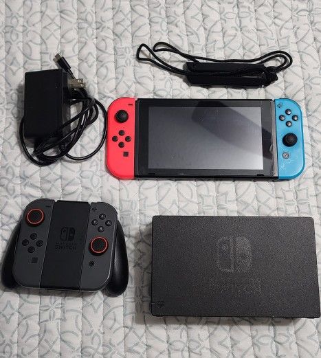 Nintendo Switch, Accessories And 5 Games. Bundle
