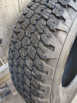 265x70x17 Goodyear Wrangler Tire
