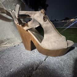 Women’s Guess Wedges 