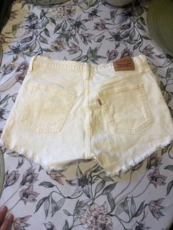 Levi’s 501 short-shorts