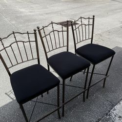 3 Bar Stools