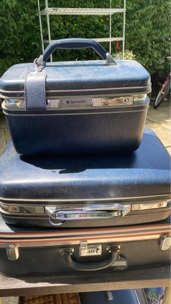 Vintage Samsonite luggage with train case