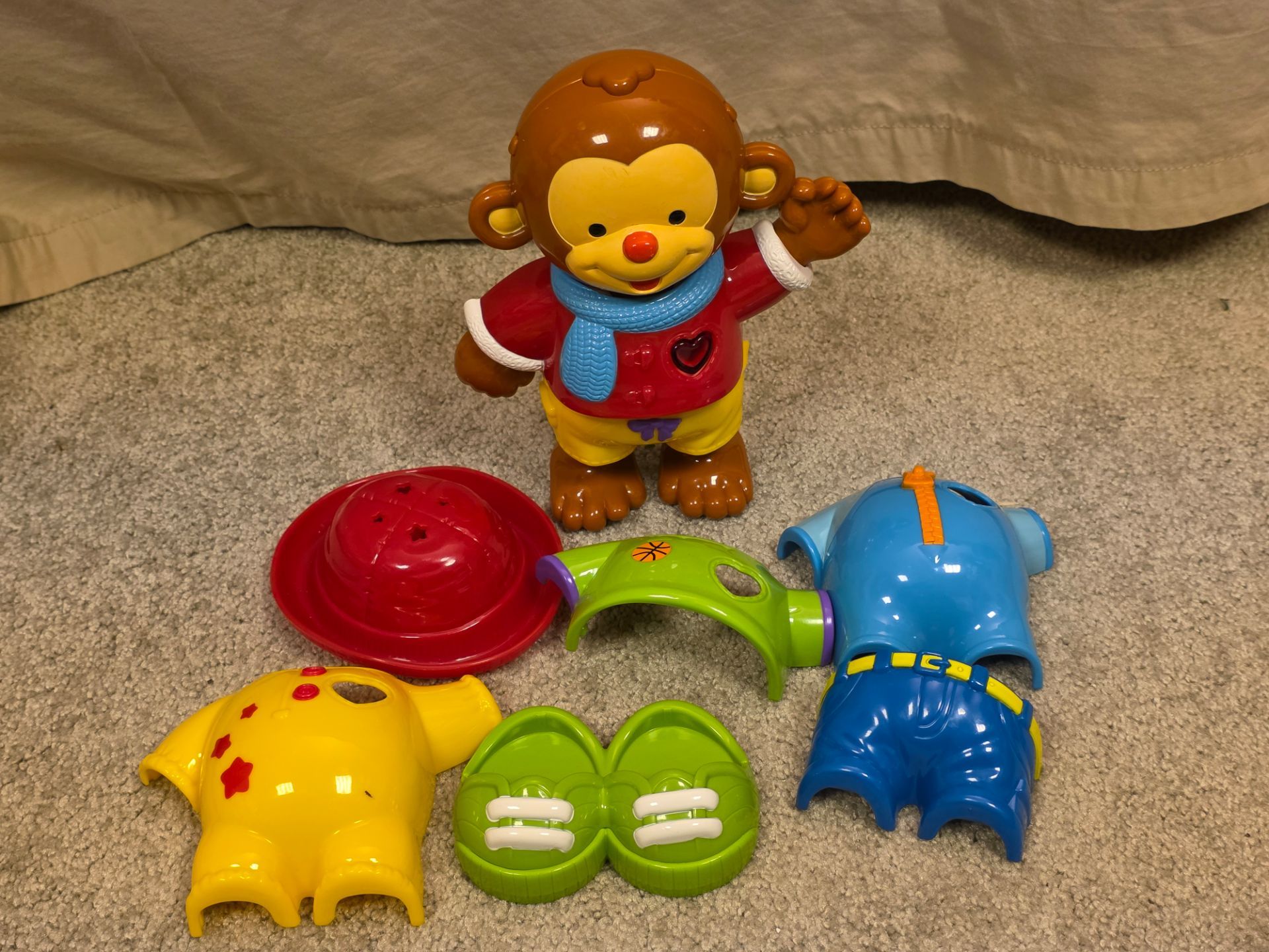 Vtech Dress & Discover Friend Interactive Learning Monkey