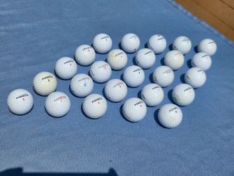 25 Used Golf Balls "Pinnacle"