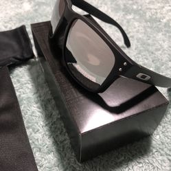 Oakley Holbrook Sunglasses New