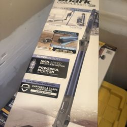 Shark Pet Pro Cordless Stick Vacuum 