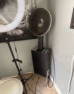 Hooded dryer