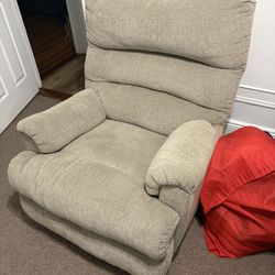 Ashley Furniture Man Fort Manual Rocker Recliner
