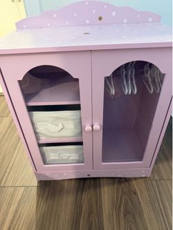 Olivia’s Little World Doll Closet