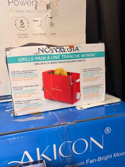 Nostalgia MyMini Single Slot Toaster