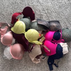 Victorias Secret Bras 