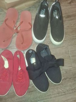 Mixed Women's Shoes Lot of 4