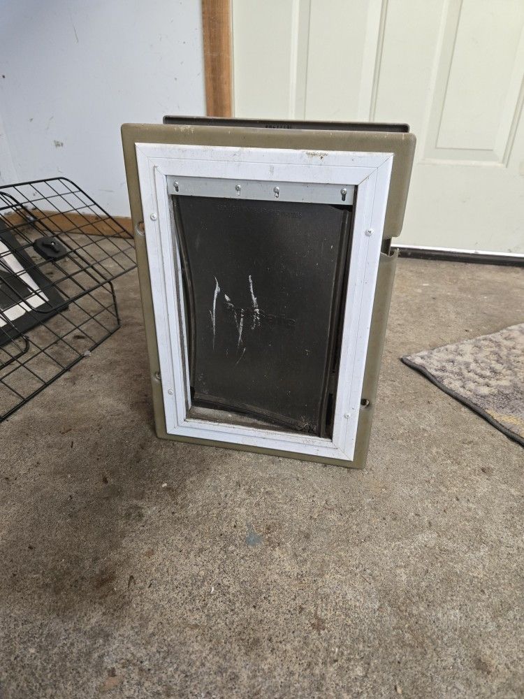 Medium Dog Door
