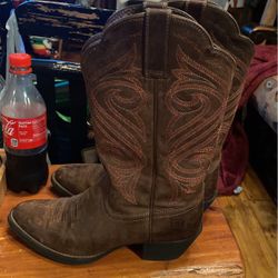 Ariat Boots Size7 B