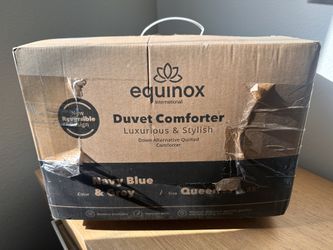 Equinox Queen Comforter Navy/Grey Reversible Down Alt — NEW (Damaged Box)
