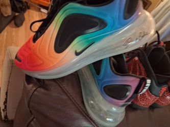 Nike Air Max 720 Rainbow Gradient Sneakers