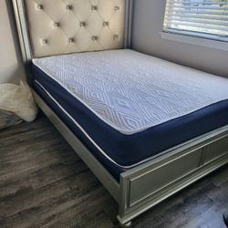 NEW QUEEN MATTRESS AND BOX SPRING 😉 100% QUALITY & CONFORM 👌