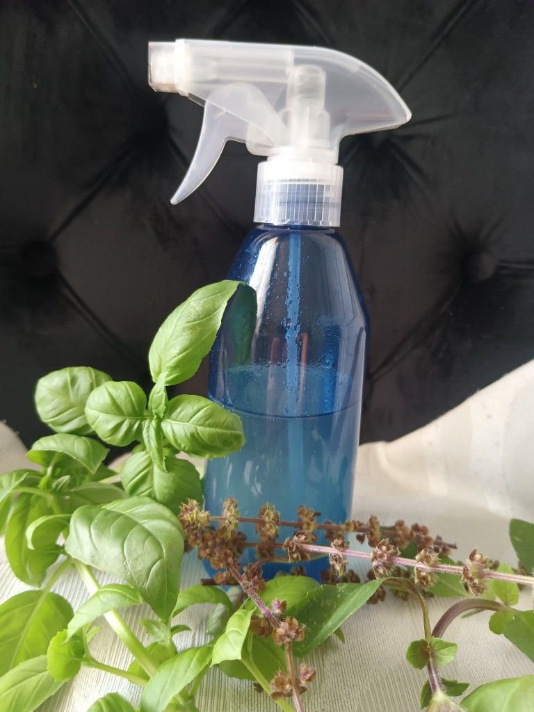 Organic Essential Oil bug repellent
